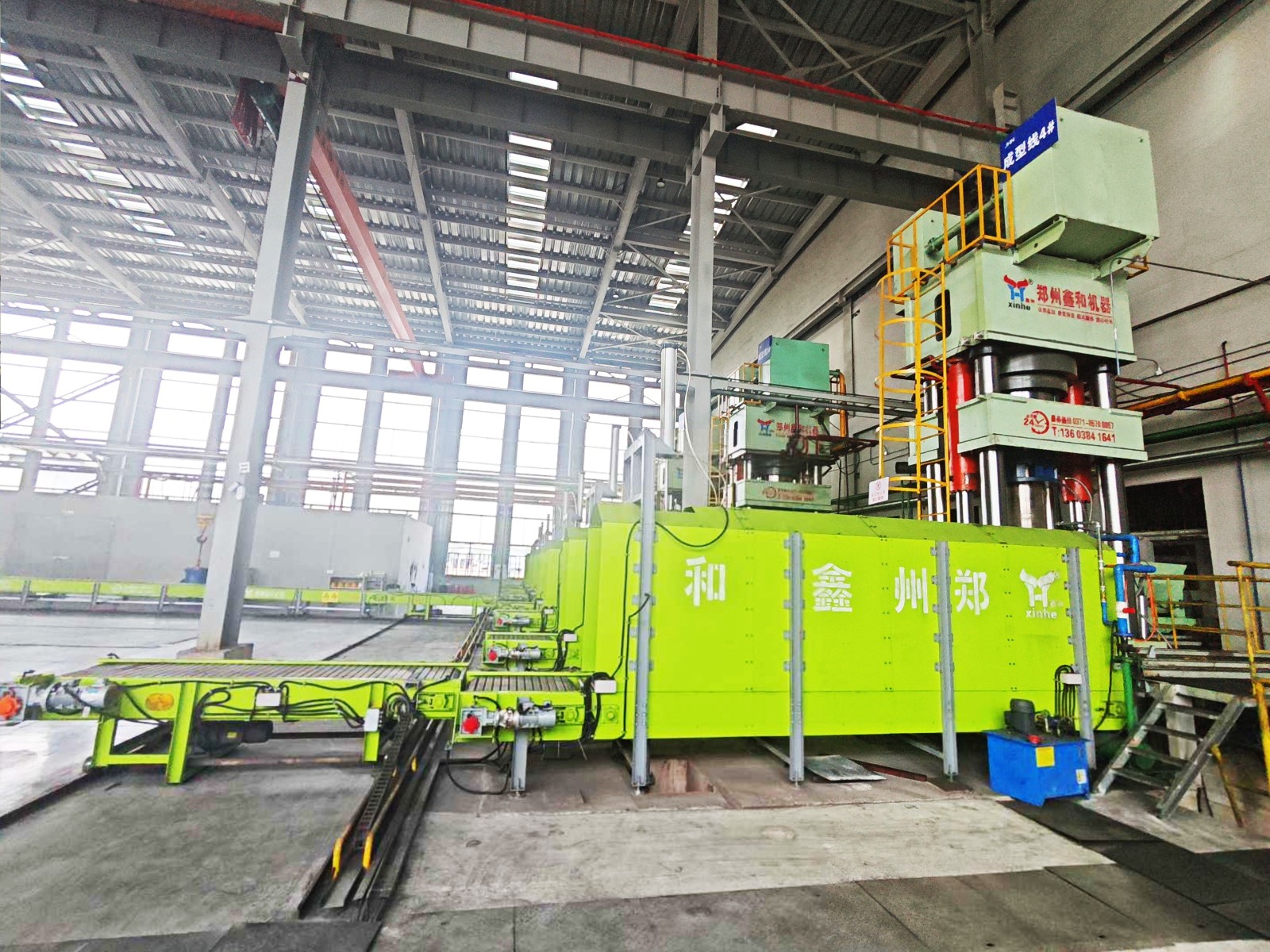 双工位石墨坩埚成型机